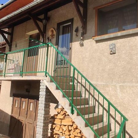 Maison calme indépendante et vue sur les montagnes Briançon Esterno foto