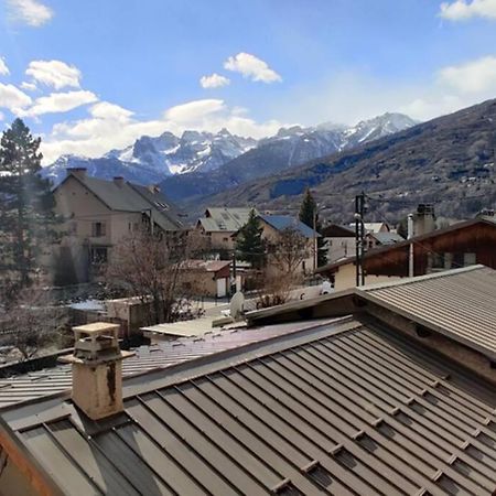 Maison calme indépendante et vue sur les montagnes Briançon Esterno foto